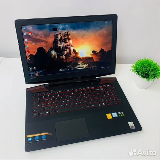 Игровой ноутбук Lenovo