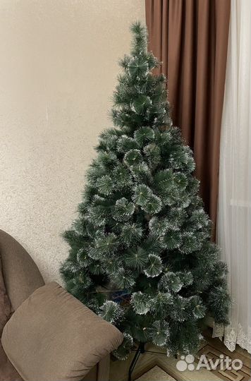 Елка искусственная