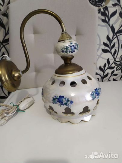 Настенный светильник бра СССР прорезной фарфор