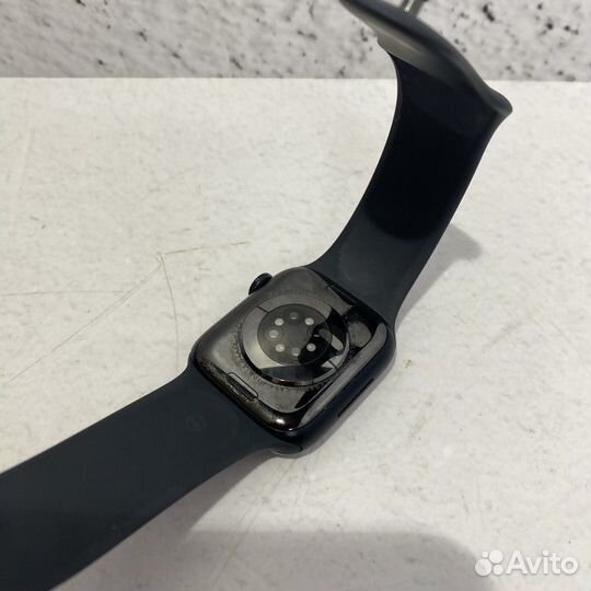 Умные часы Apple Watch Series 8 45 mm