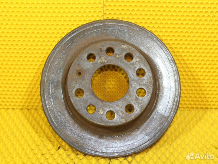 Диск тормозной задний Skoda Octavia A7