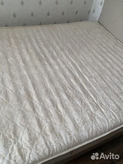 Матрас 160х200 бу