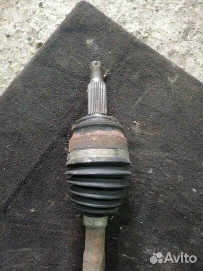 Привод передний правый Mitsubishi Lancer 10 2.0