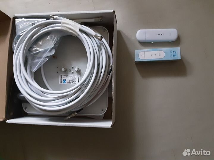 Усилитель интернета с модемом 4g новый