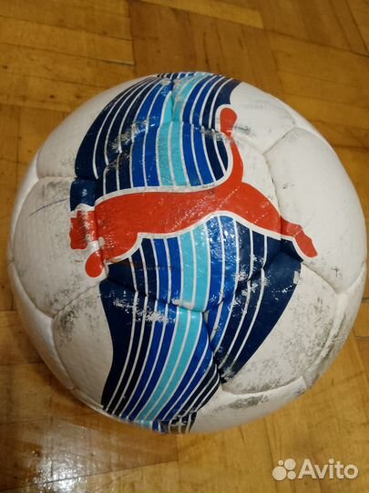 Футбольный мяч