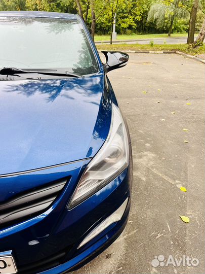 Крышка бокового зеркала Hyundai Solaris