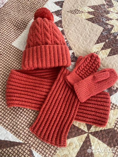 Комплект шапка, шарф, варежки