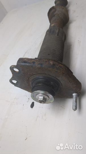 Амортизатор подвески Toyota Corolla Verso, 2005