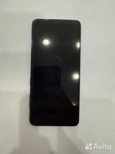 Samsung Galaxy S21, 8/128 ГБ