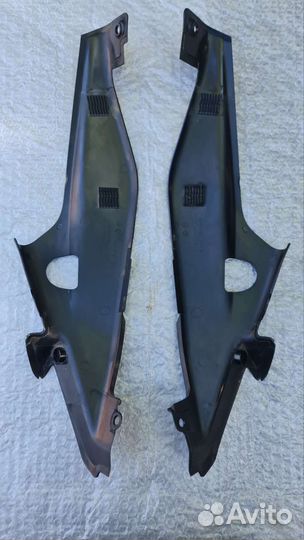 Ducati Hypermotard 950 Накладка Рамы