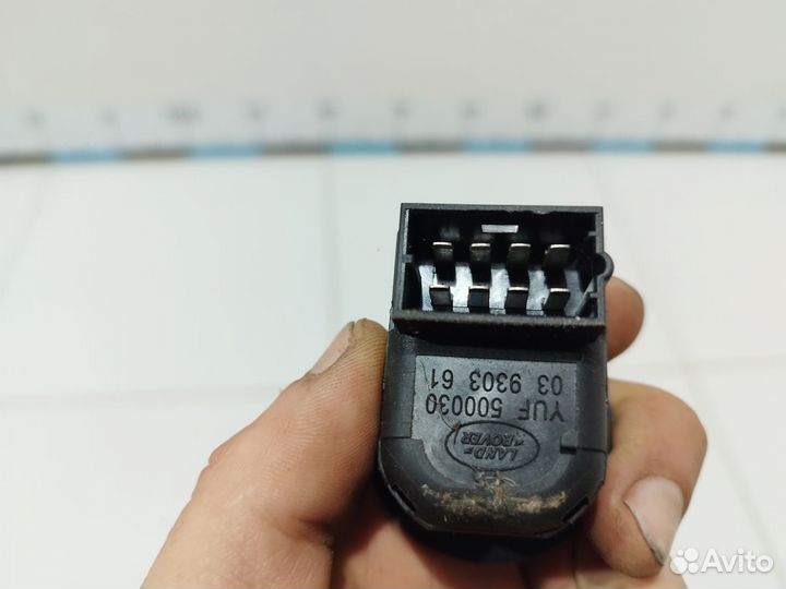 Переключатель регулировки зеркала Discovery 3