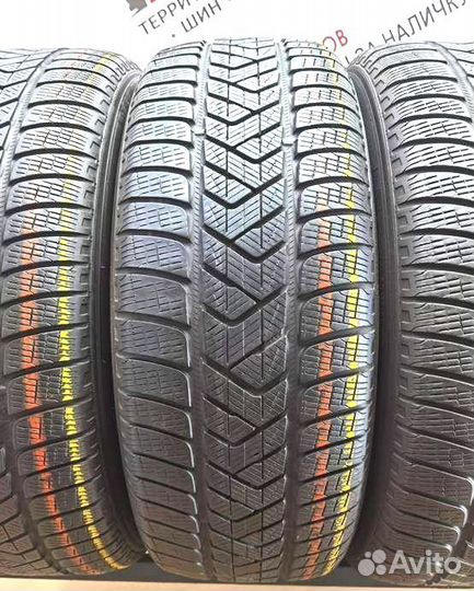 Pirelli Scorpion Winter 215/65 R17 100S
