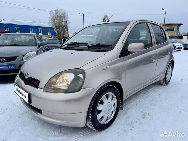 Toyota Vitz 1.3 AT, 2001, 216 750 км