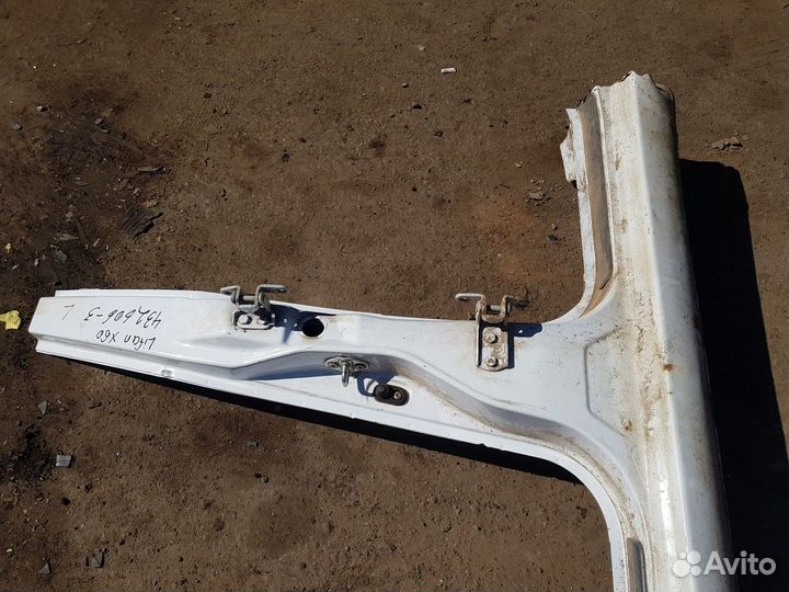 Порог с центральной стойкой левый (Lifan X60)