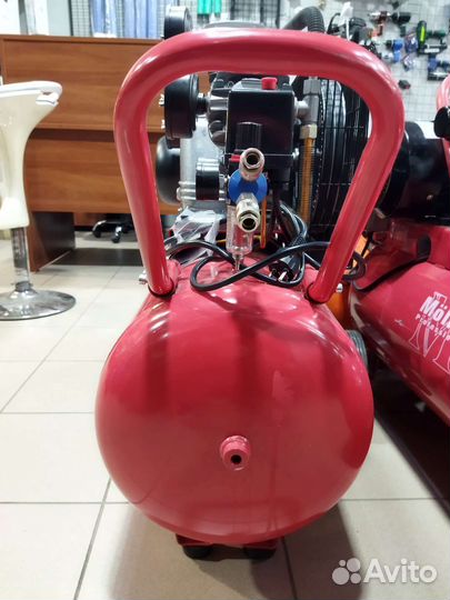 Воздушный компрессор Moller 680/100 220V