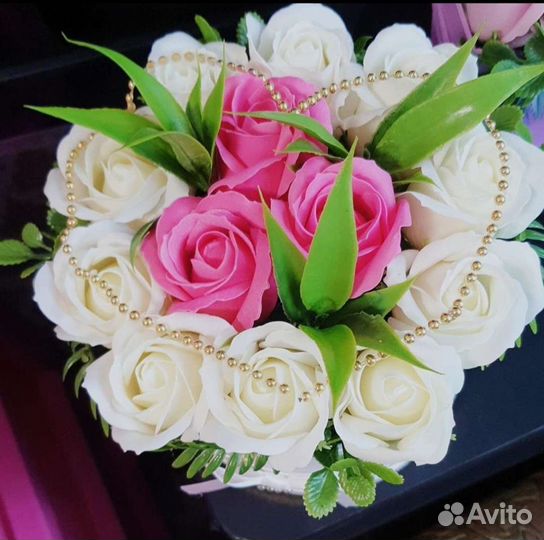 Композиции из мыльных роз