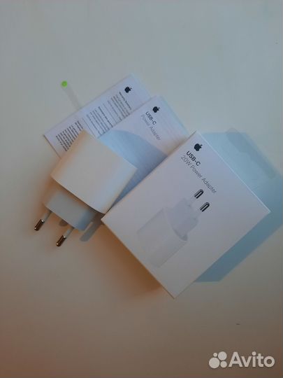 Зарядное устройство на iPhone 20w