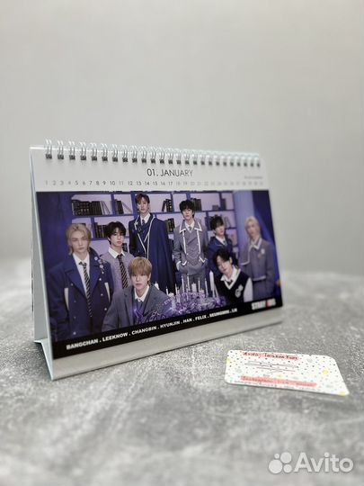 Настольный календарь Stray Kids на 2025 год
