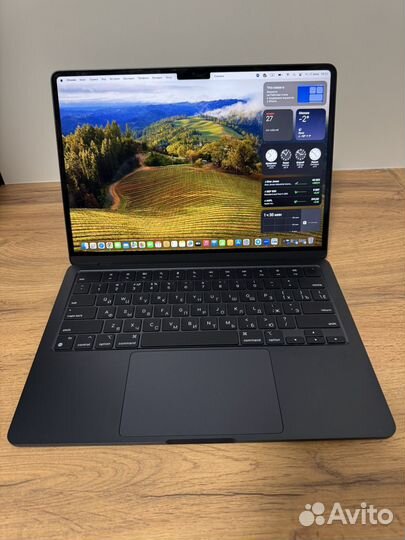 Macbook air 13 M2 8 256 midnight