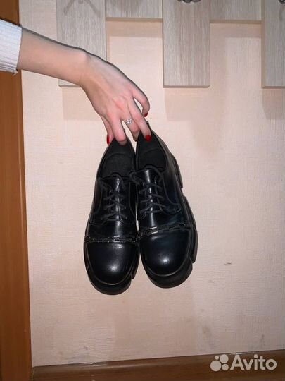 Ботинки женские