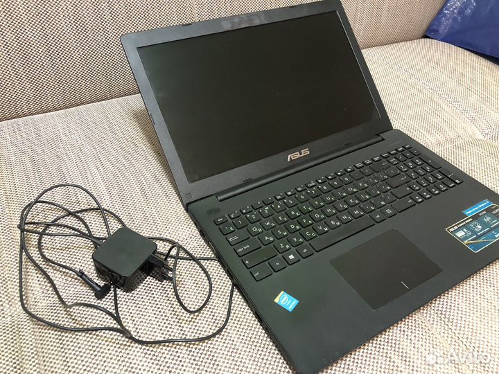 Ноутбук asus