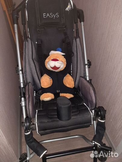 Детская инвалидная коляска