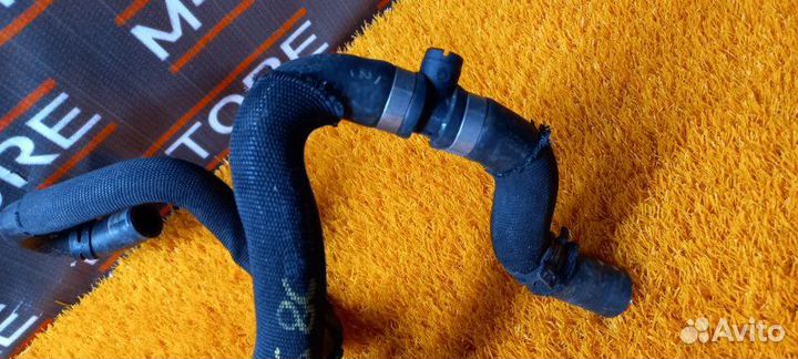 Патрубок системы охлаждения Audi A6 C6/4F BDW 2008