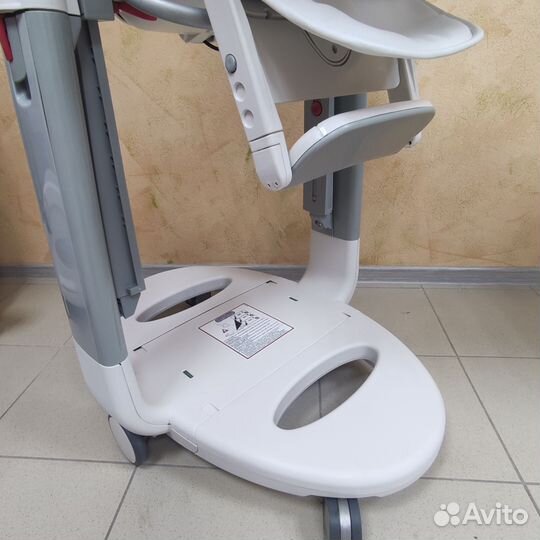 Стульчик peg perego tatamia follow me новинка