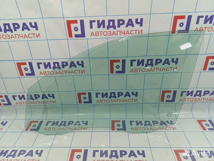 Стекло двери передней левой Volksvagen Tiguan (NF)