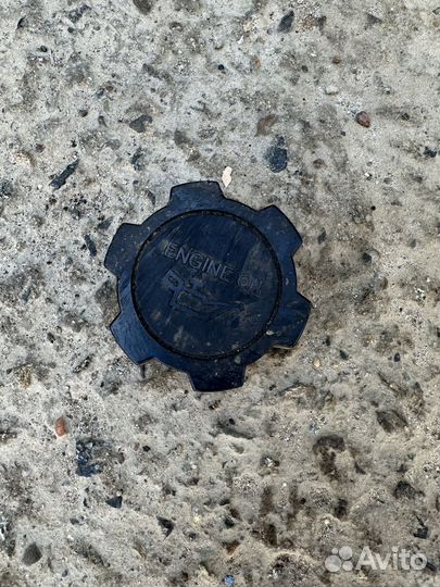 Крышка маслозаливной горловины Toyota Town Ace (R2