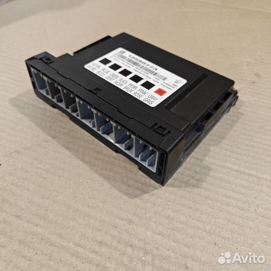 Блок комфорта с кронштейном Chevrolet Cruze