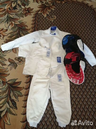 Костюм Allstar Uhlmann FIE 800 для фехтования