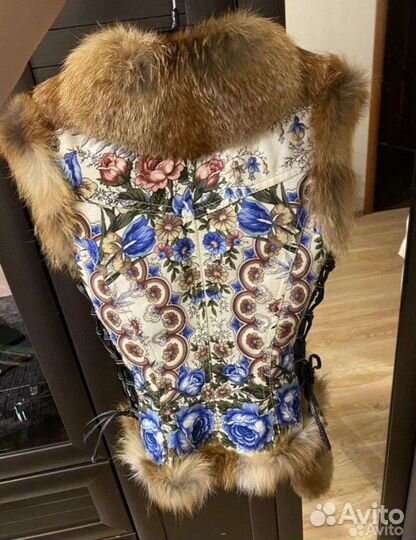 Жилетка