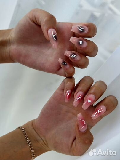 Наращивание ногтей, маникюр