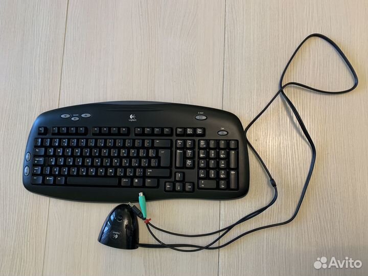 Клавиатура беспроводная мало использовали