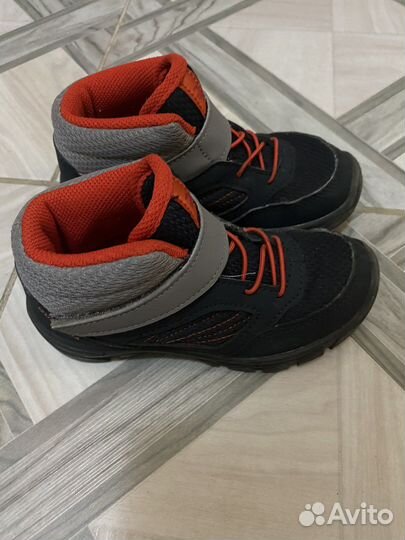 Детская обувь