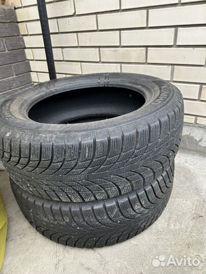 Kumho WinterCraft Ice Wi51 225/55 R17