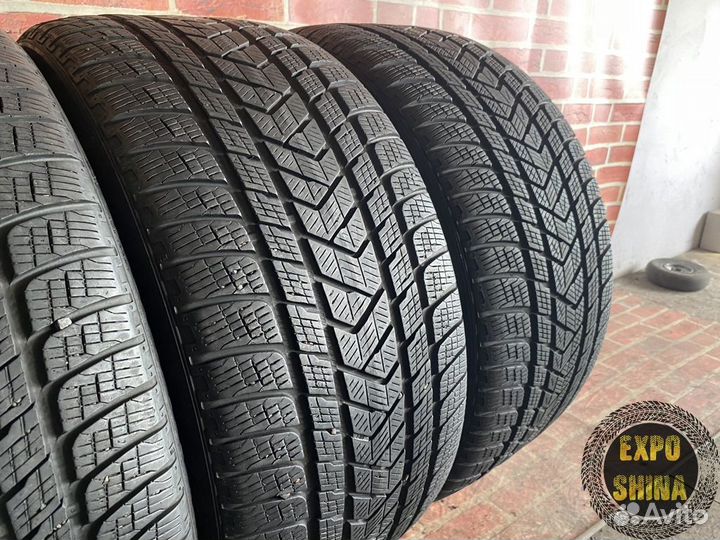 Pirelli Scorpion Winter 295/35 R21 107V