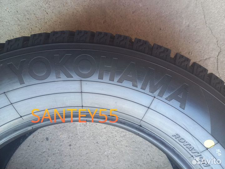 Yokohama Ice Guard Stud IG55 215/65 R16 102T