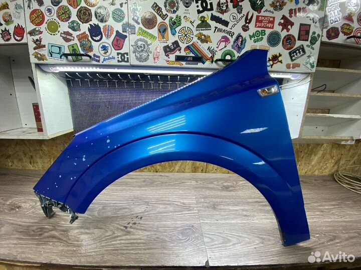 Крыло переднее левое Opel Astra H GTC