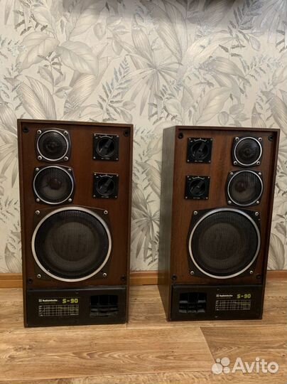 Radiotehnika S90 35 ас-212