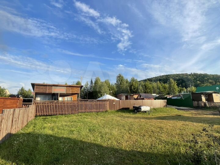 Дом 24 м² на участке 1 сот.