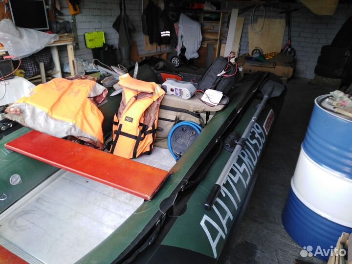 Моторная Лодка