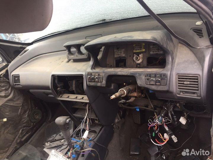 Кнопки Mitshubishi RVR