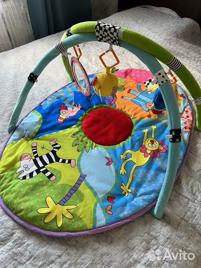 Развивающий коврик для малышей