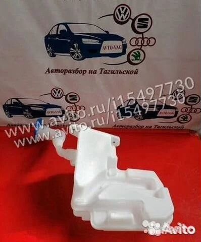 Бачок омывателя Skoda Octavia A7 5Q0955453R