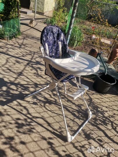 Стульчик для кормления
