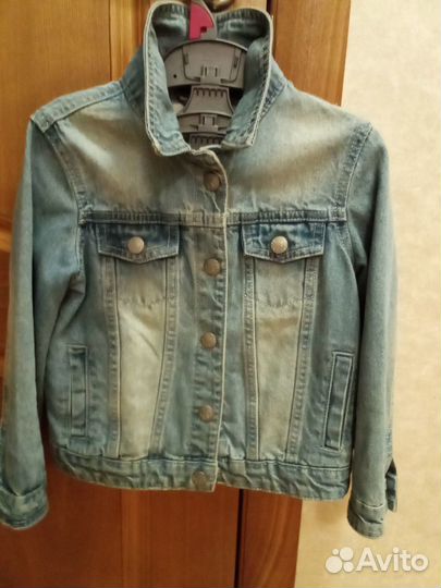 Джинсовка с отличном состоянии фирма акула