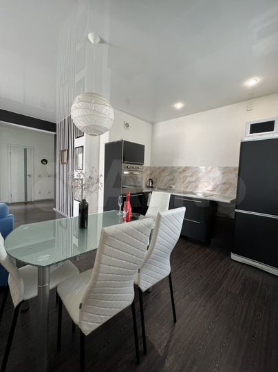 2-к. квартира, 67 м², 4/16 эт.