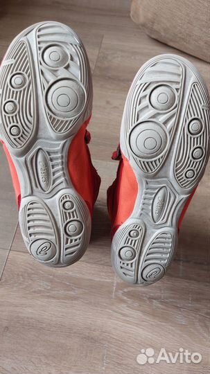 Борцовки asics (22,5 см длина стельки)